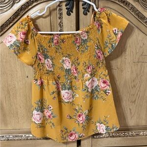 Floral Mustard Women Top Size Small